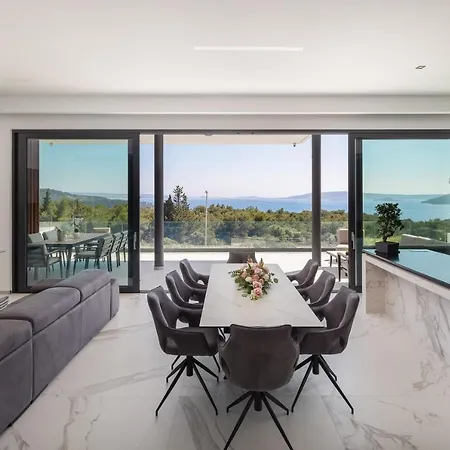 Villa Excellence With Infinity Pool *