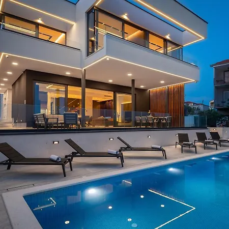 Villa Excellence With Infinity Pool Villa Donji Seget