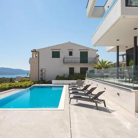 Villa Villa Excellence With Infinity Pool